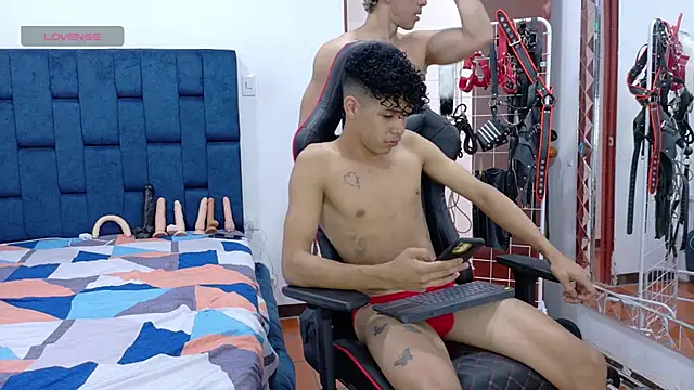 JoseRumbero26 live sex cam