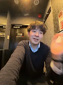 yuuki8910 live sex cam