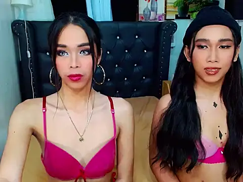 LovelyTs4U live sex cam