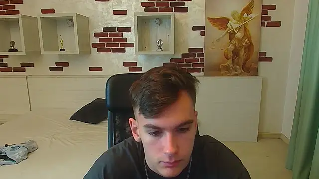 BradyFlint live sex cam