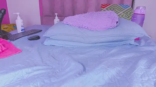 violett_lo live sex cam