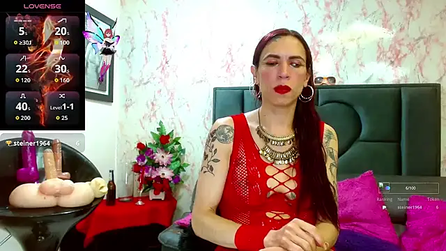 VanessaWolf live sex cam