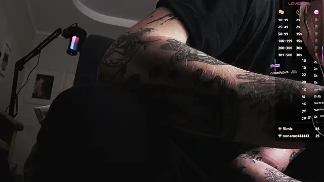 FindomJason live sex cam