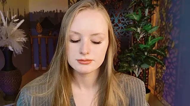 VivienLeeigh live sex cam