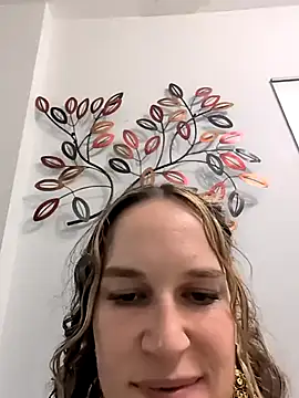 forbiddenbabygirl live sex cam