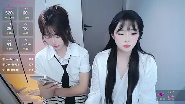 Follyise live sex cam