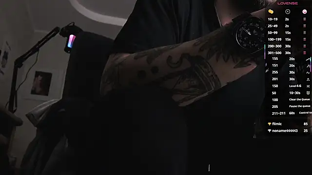 FindomJason live sex cam