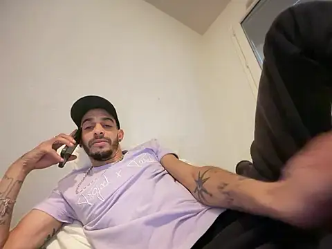 Rebeu313 live sex cam