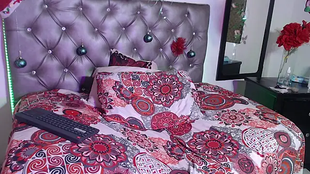 xxKamadevaxx live sex cam