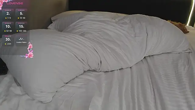 LadySambuca live sex cam