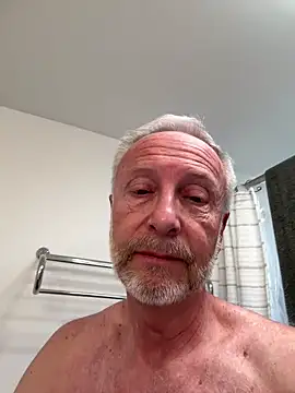 ApolloThrust live sex cam