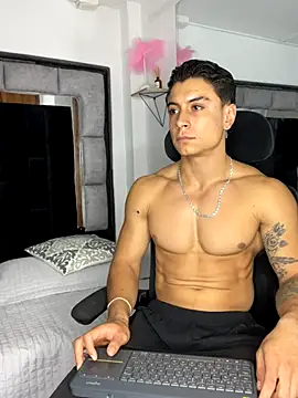 MR_MUSCLE live sex cam