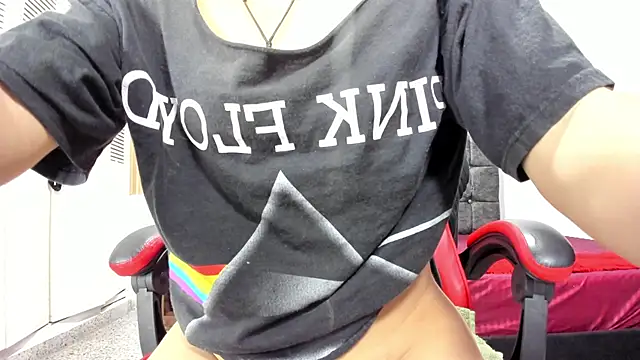 christina_vamp1 live sex cam