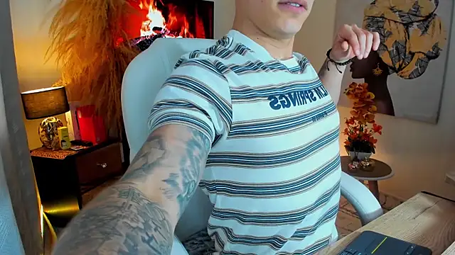 Matias_Murrier live sex cam