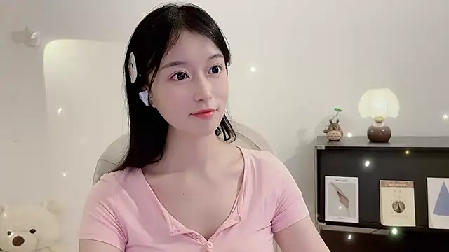 Onechestnut live sex cam