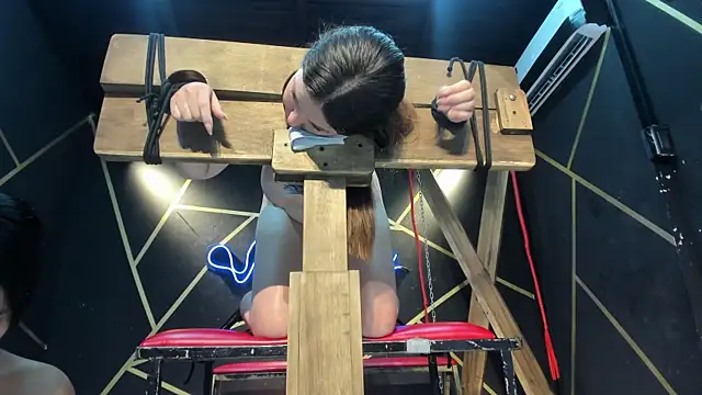 BDSM_Vantablack__ live sex cam