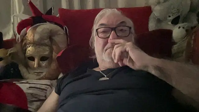 EroticVenetian live sex cam