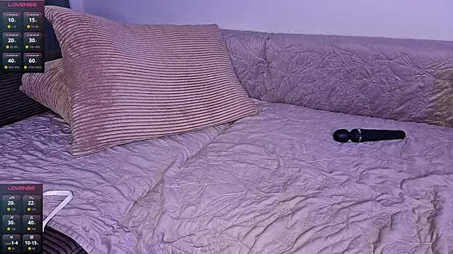 HotFrictions live sex cam