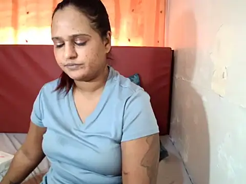 Indian_sunshine live sex cam