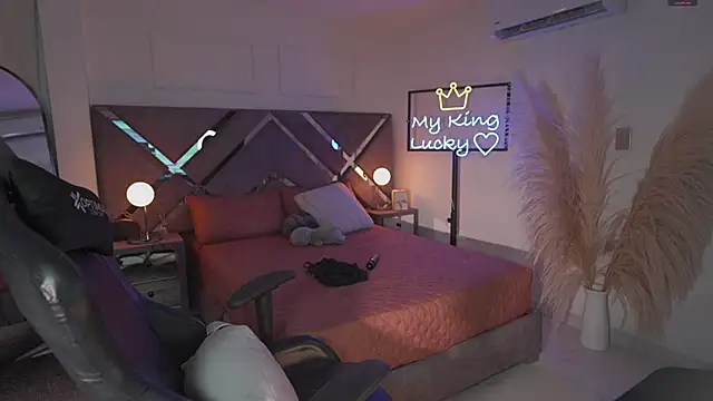 KateOwens live sex cam