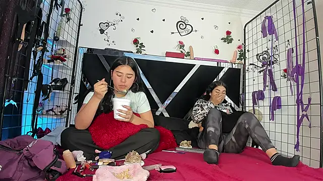 thedream_girls live sex cam