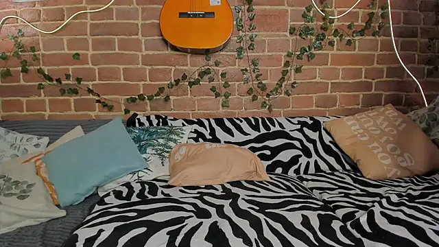 yamy_yamy_yamy live sex cam