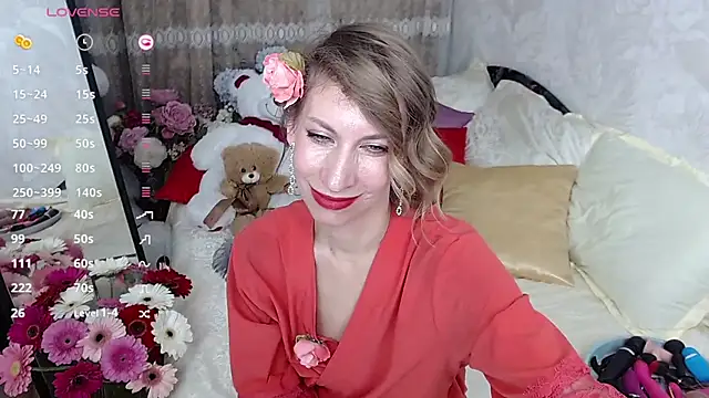 AdrianaSea live sex cam