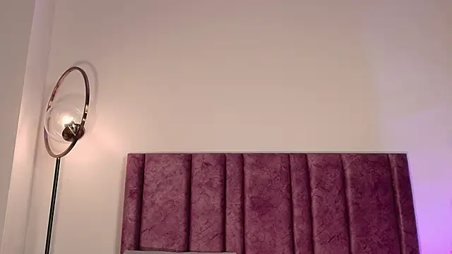 NoraDasilva live sex cam