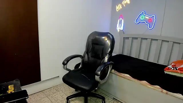 StiwenTwink live sex cam