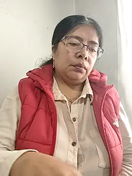 __valentina18 live sex cam