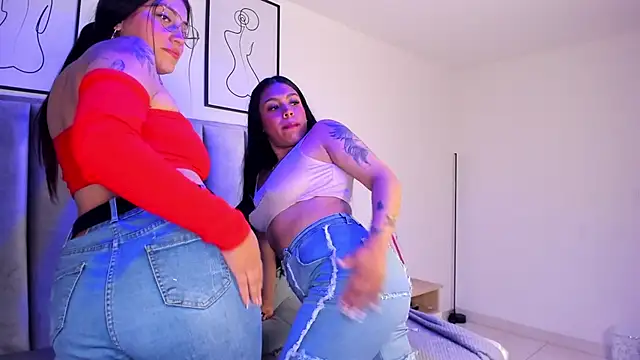 Kyla_Left live sex cam