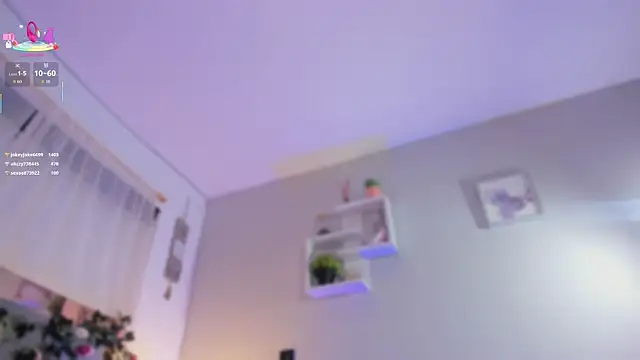 caro_sanchezz live sex cam