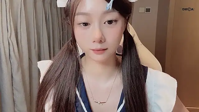 Makinghappymyself_ live sex cam