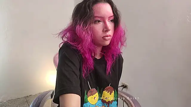 WandaDoll live sex cam