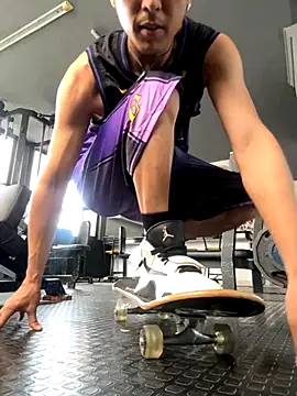 CONNY_BENSS live sex cam