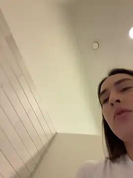 Holly_Play live sex cam