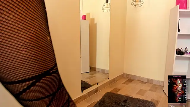 Kimberly_lozano live sex cam