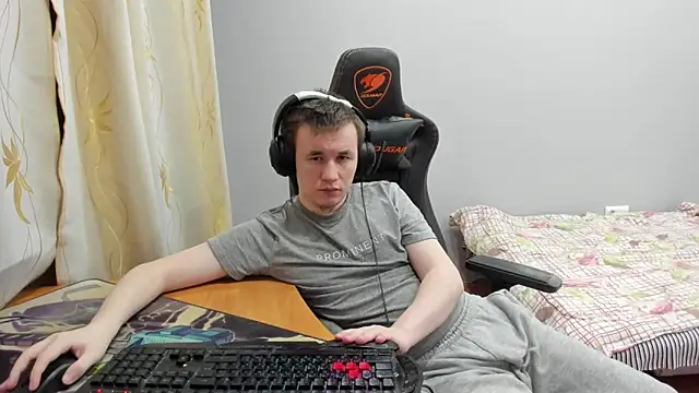 iliaskrislove live sex cam