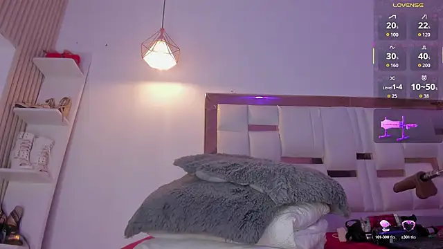PittAndLunaa live sex cam