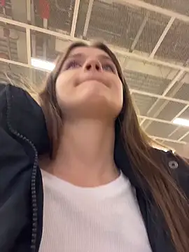 KittyQueeny live sex cam