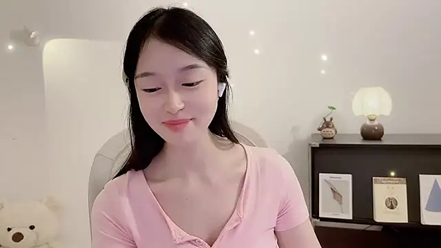 Onechestnut live sex cam