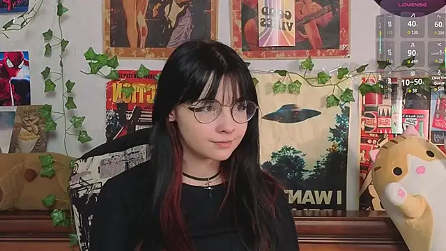 BereniceBattersby live sex cam