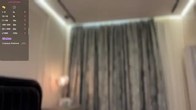 Fleur_Delis live sex cam