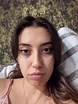 Virggin_Squirt live sex cam