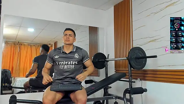 ChoreyTaiylor live sex cam