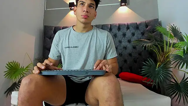 ALAN_REDINGER live sex cam