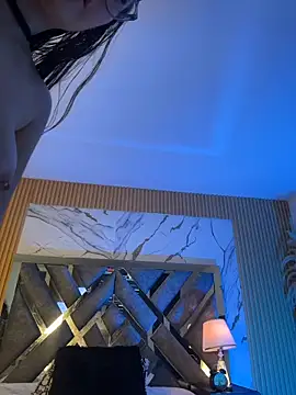 LylaLee111 live sex cam