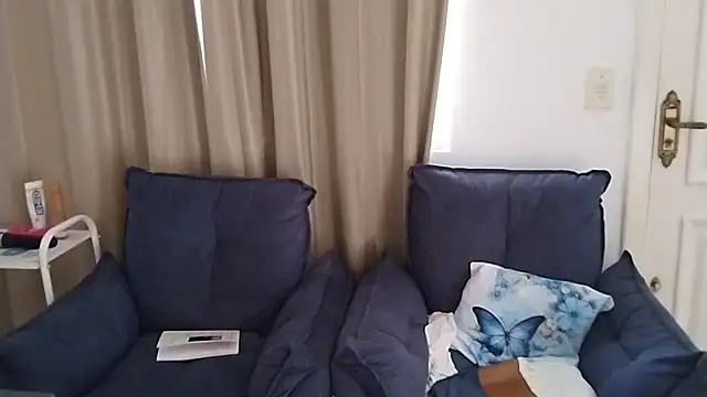 ClaraRenzi live sex cam