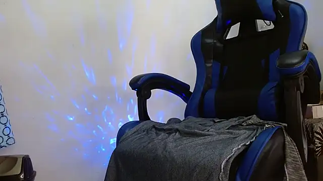 SexyBoy-Bigclit live sex cam