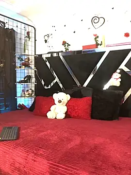 1lovelygirls live sex cam